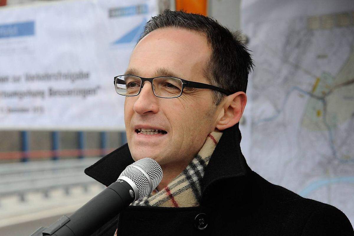 Ihn hatten wenige auf der Rechnung: Heiko Maas (47, SPD), saarländischer Vize-Ministerpräsident. Er wird neuer Justizminister. Dass sich der Sozialdemokrat in dieser Funktion so für Bürgerrechte und Datenschutz einsetzt, wie seine FDP-Vorgängerin Sabine Leutheusser-Schnarrenberger, ist nicht zu erwarten.