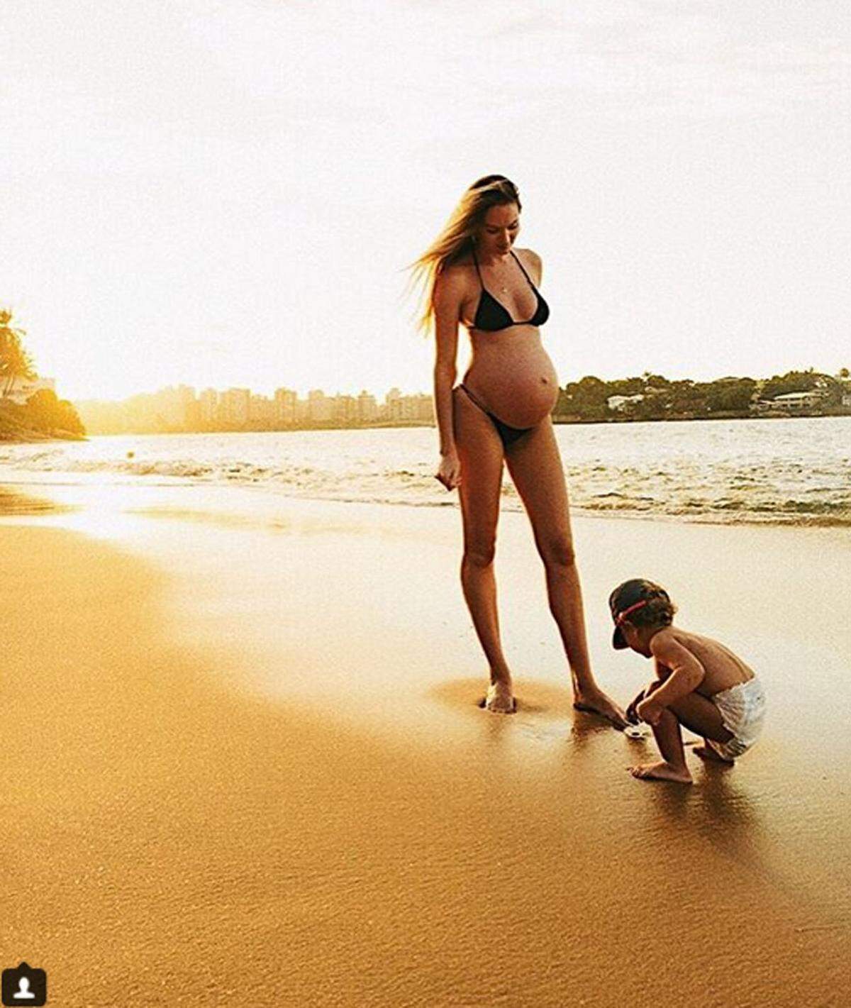 Victoria's Secret Engel Candice Swanepoel verbrachte ihre Schwangerschaft am Strand.