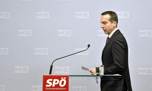 Christian Kern sieht Österreichs lieber bei "den Macrons und den Merkels".