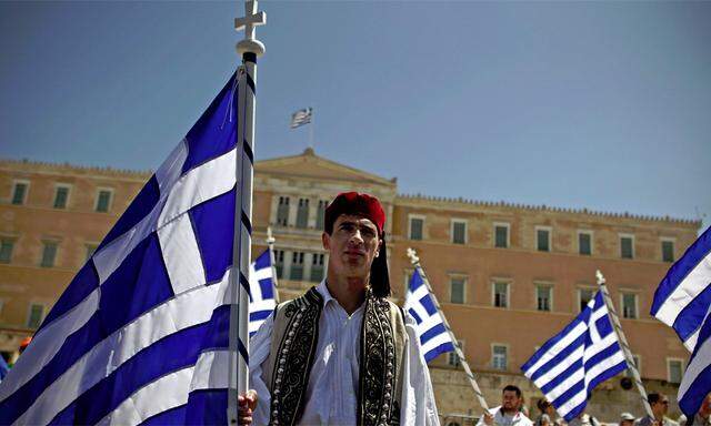 Athen entlaesst 15000 Beamte