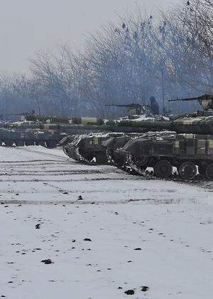 Ukrainische Soldaten bereiten sich auf den Ernstfall vor.