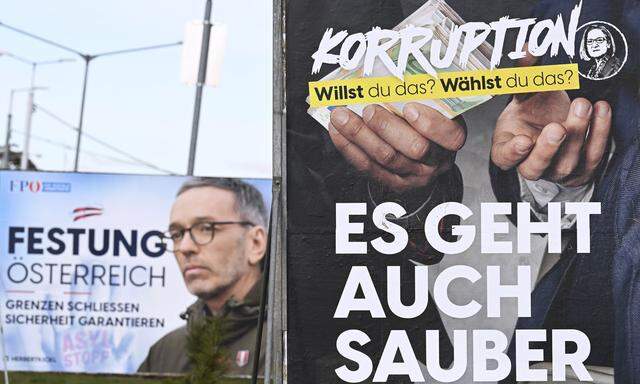 Ein Wahlplakat des FPÖ-Spitzenkandidate Udo Landbauer und des FPÖ-Parteichefs Herbert Kickl zur bevorstehenden NÖ-Wahl 