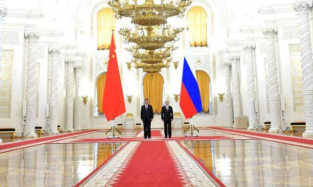 Spaltpilze unter sich: Chinas Staatschef, Xi Jinping (l.), und sein russischer Kollege, Wladimir Putin.