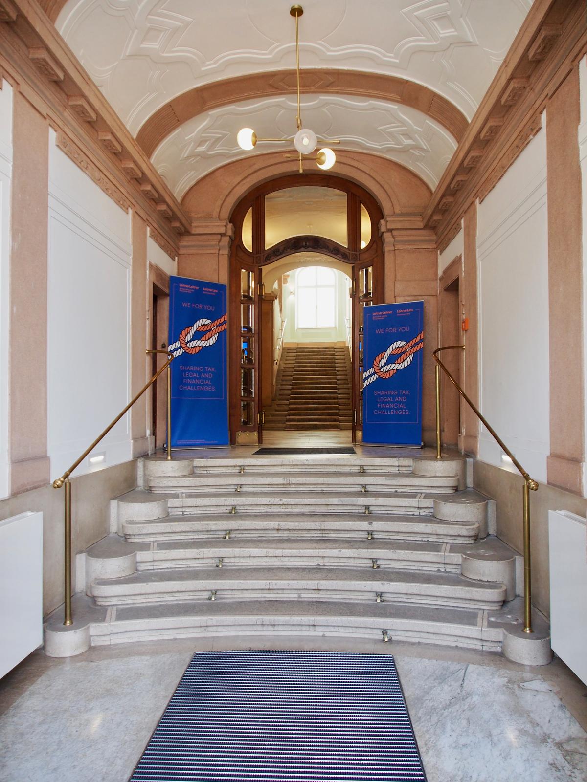 Das Foyer - (fast) wie in alten Zeiten.