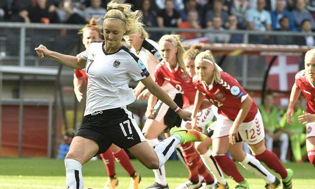 FRAUEN-FUSSBALL-EM: D�NEMARK - �STERREICH