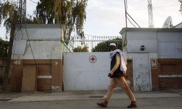 Das Rote Kreuz wird in Afghanistan von den Kriegsparteien respektiert.