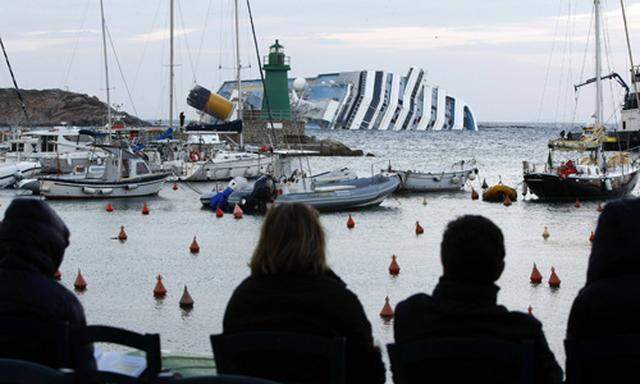 Spanien Geisterschiff Touristenattraktion