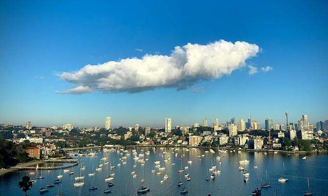 In Sydney beobachtet: „Wolken sind wie Menschen: unvorhersehbar, in allen Größen und Formen.“ 