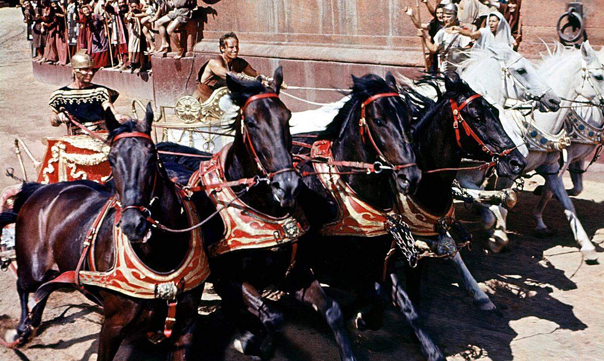 Das Sandalenepos "Ben Hur" wurde 1960 zwölf Mal nominiert und gewann elf Oscars: Darunter Bester Film, Beste Regie (William Wyler), auch Charlton Heston als Judah Ben Hur gewann.