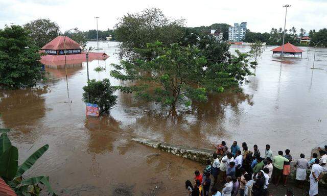 INDIA-WEATHER-FLOOD-MONSOON