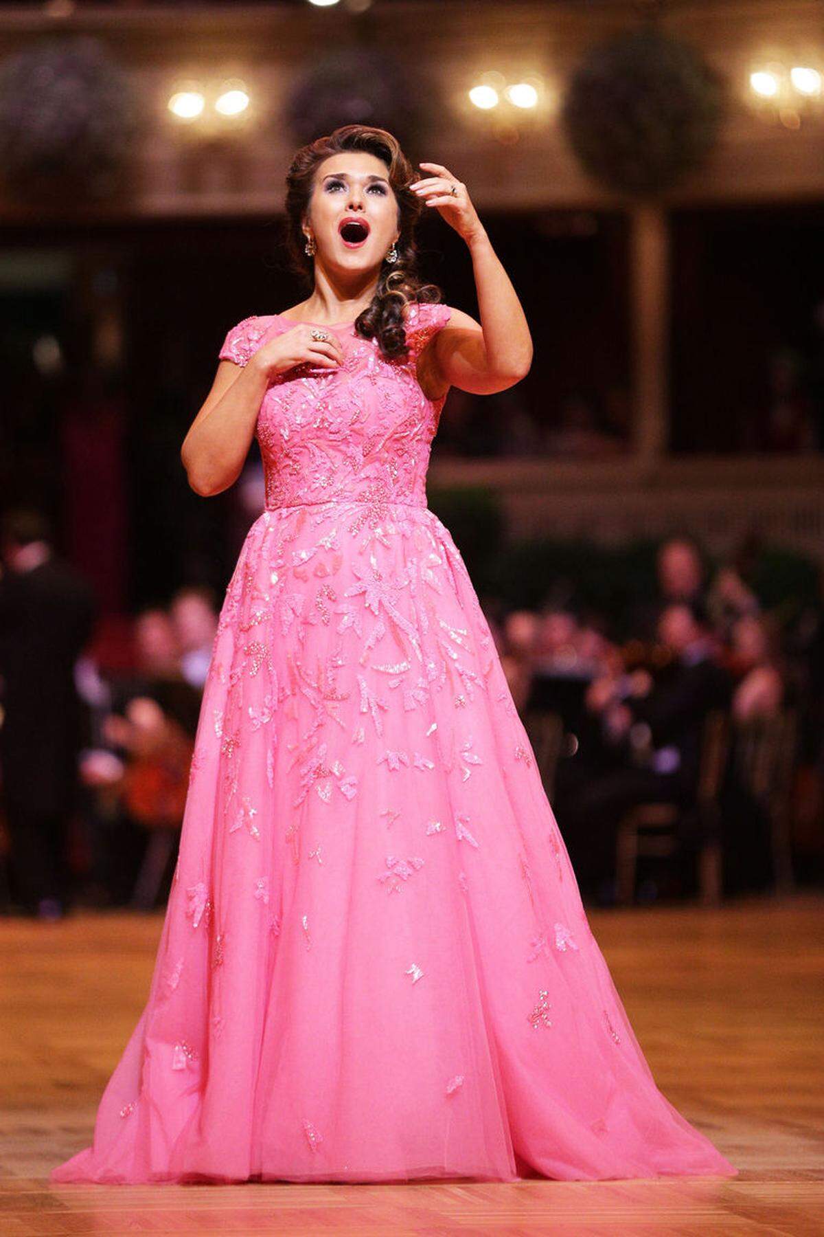 Sopranistin Olga Peretyatko trug bei ihrem Auftritt ein Kleid von Zuhair Murad.