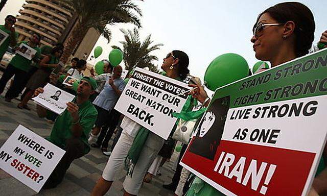 UAE IRAN PROTEST