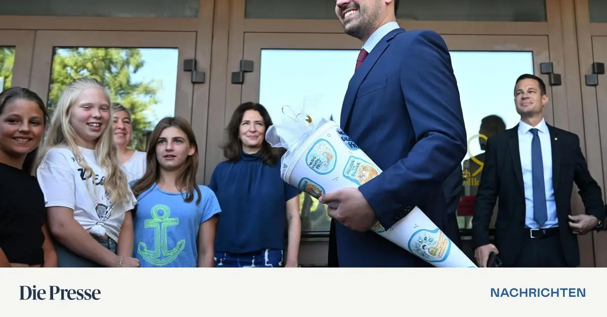 Wie-ver-ndert-sich-die-Schule-durch-einen-pinken-Bildungsminister-premium-