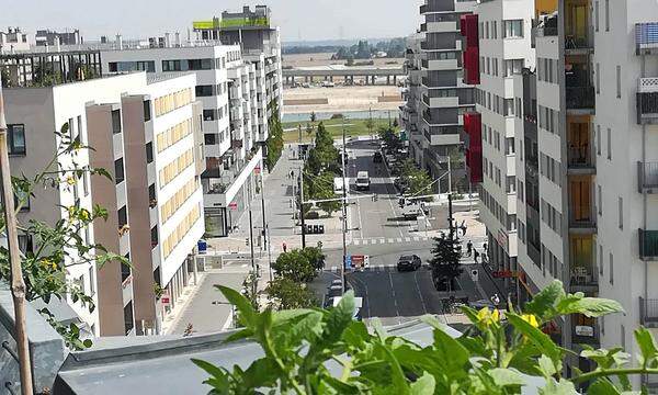 Blick Richtung See - und auf die neue Baugruppe.