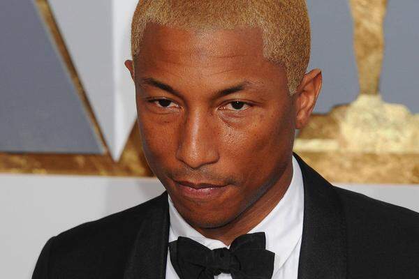 "Ich werde nie verstehen, warum Menschen hassen. Keine Worte können jemals ausdrücken, wie traurig ich mich nach der Tragödie in Orlando fühle." Sänger und Produzent Pharrell Williams