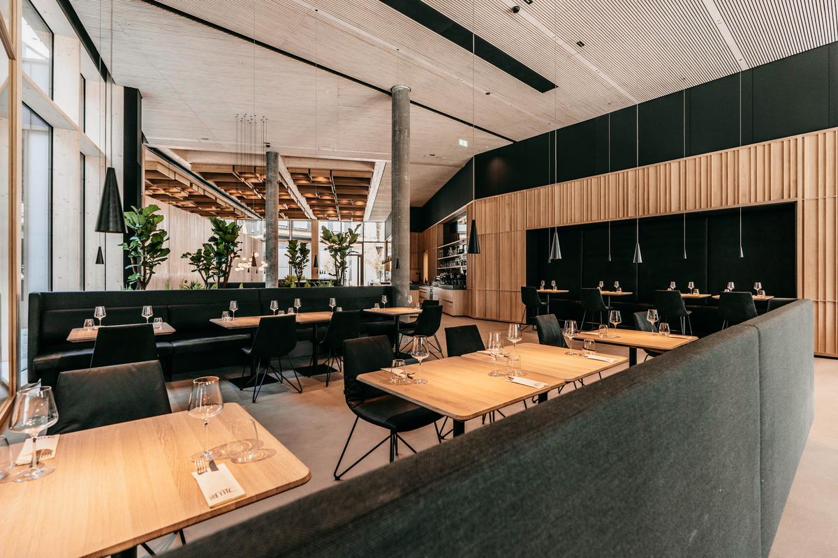 Blick ins Restaurant namens MYC.