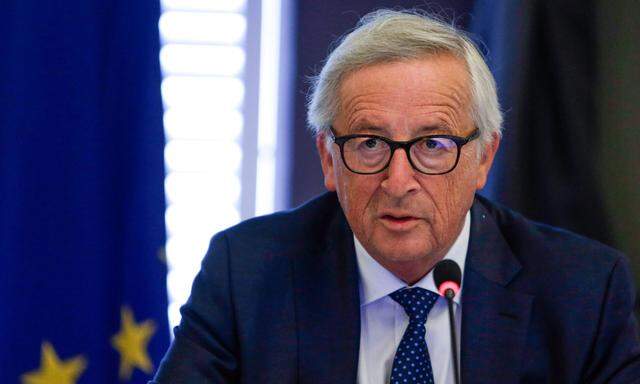FILE PHOTO: European Commission President Jean-Claude Juncker chairs the Annual Seminar of the European Commission College in Genval