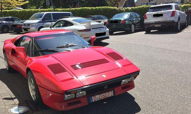 Dieser wertvolle Ferrari 288 GTO wurde gestohlen.