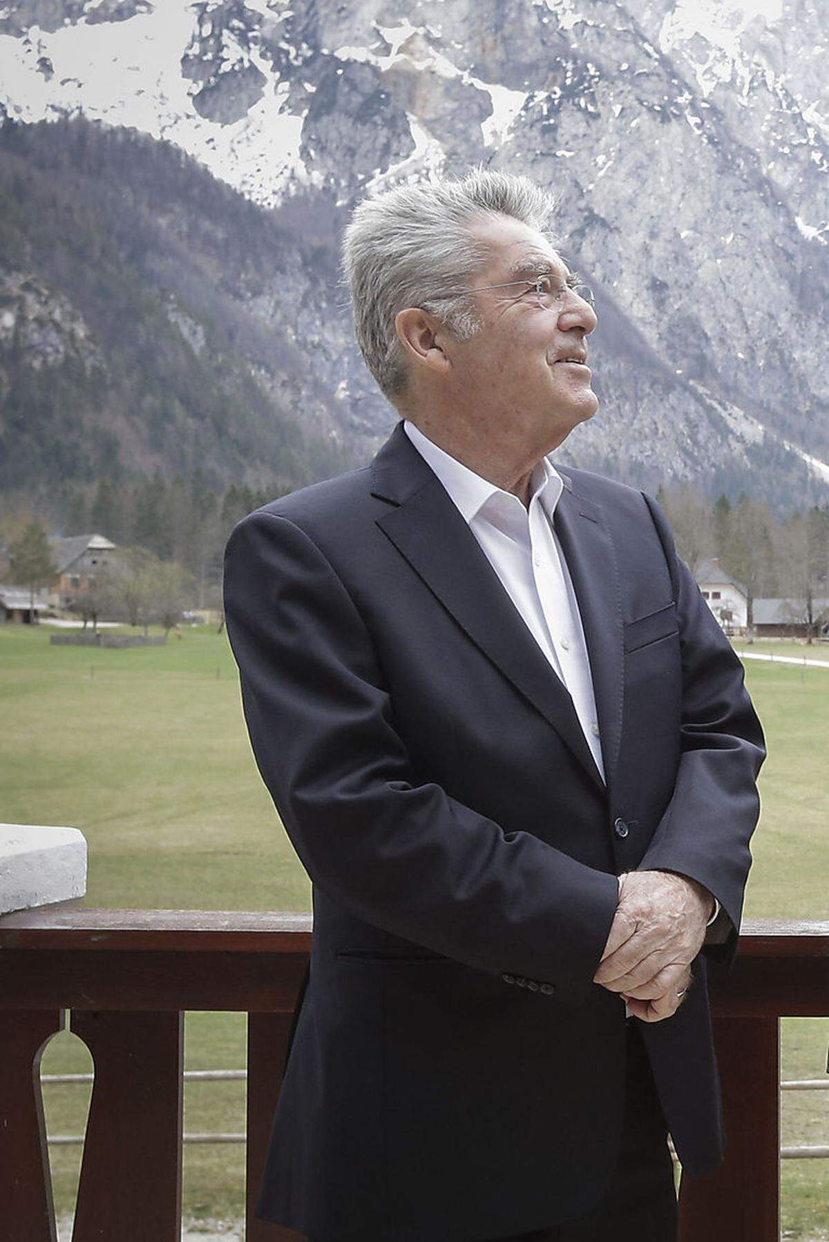 Für Bundespräsident Heinz Fischer ist Urlaub "wandern, lesen und Zeit mit den Enkeln verbringen" - das tut er heuer am Hallstätter See und in der Steiermark.