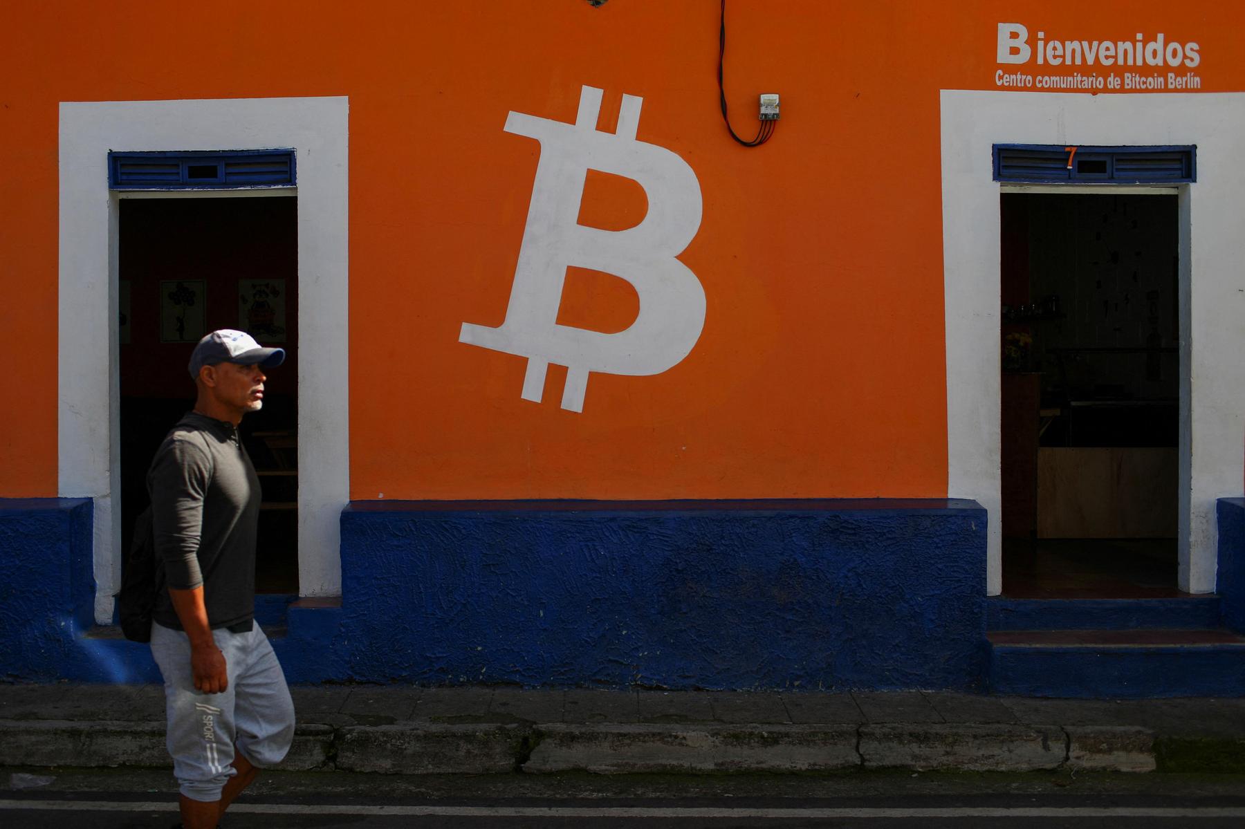 Bitcoin klettert auf Rekordhoch von über 124.000 Dollar