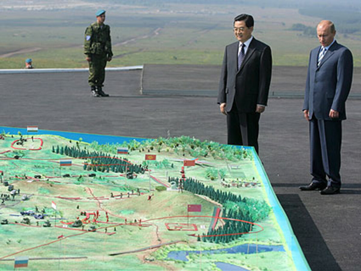 Mit einer spektakulären Demonstration militärischer Macht haben Russland und seine asiatischen Partner der Shanghaier Organisation für Zusammenarbeit (SCO) am vergangenen Freitag ihr Jahrestreffen abgeschlossen.