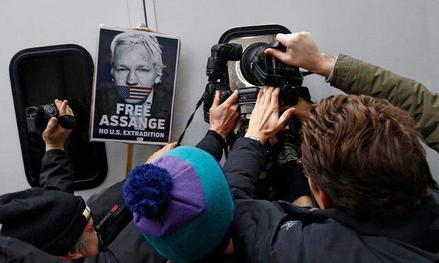 Eine Kampagne macht gegen die Auslieferung von Assange mobil.