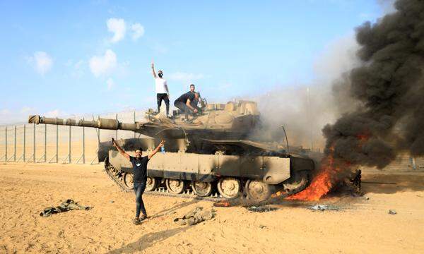 Ein Bild von der Grenze des Gaza-Streifens am Samstag - dem Tag, an dem die Hamas Israel attackierte.