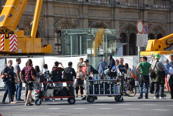 Weitere Bilder von den Dreharbeiten am Dach der Wiener Staatsoper.