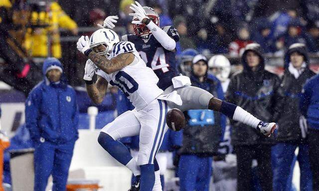 NFL: AFC Championship-Indianapolis Colts at New England Patriots