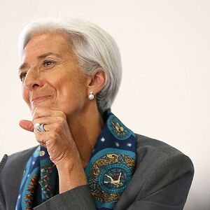 IWF-Chefin Christine Lagarde beteuert, ihren Job behalten zu wollenob behalten zu wollen