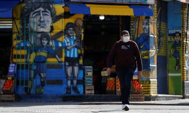 Argentina withdraws hosting the Copa America, in Buenos Aires