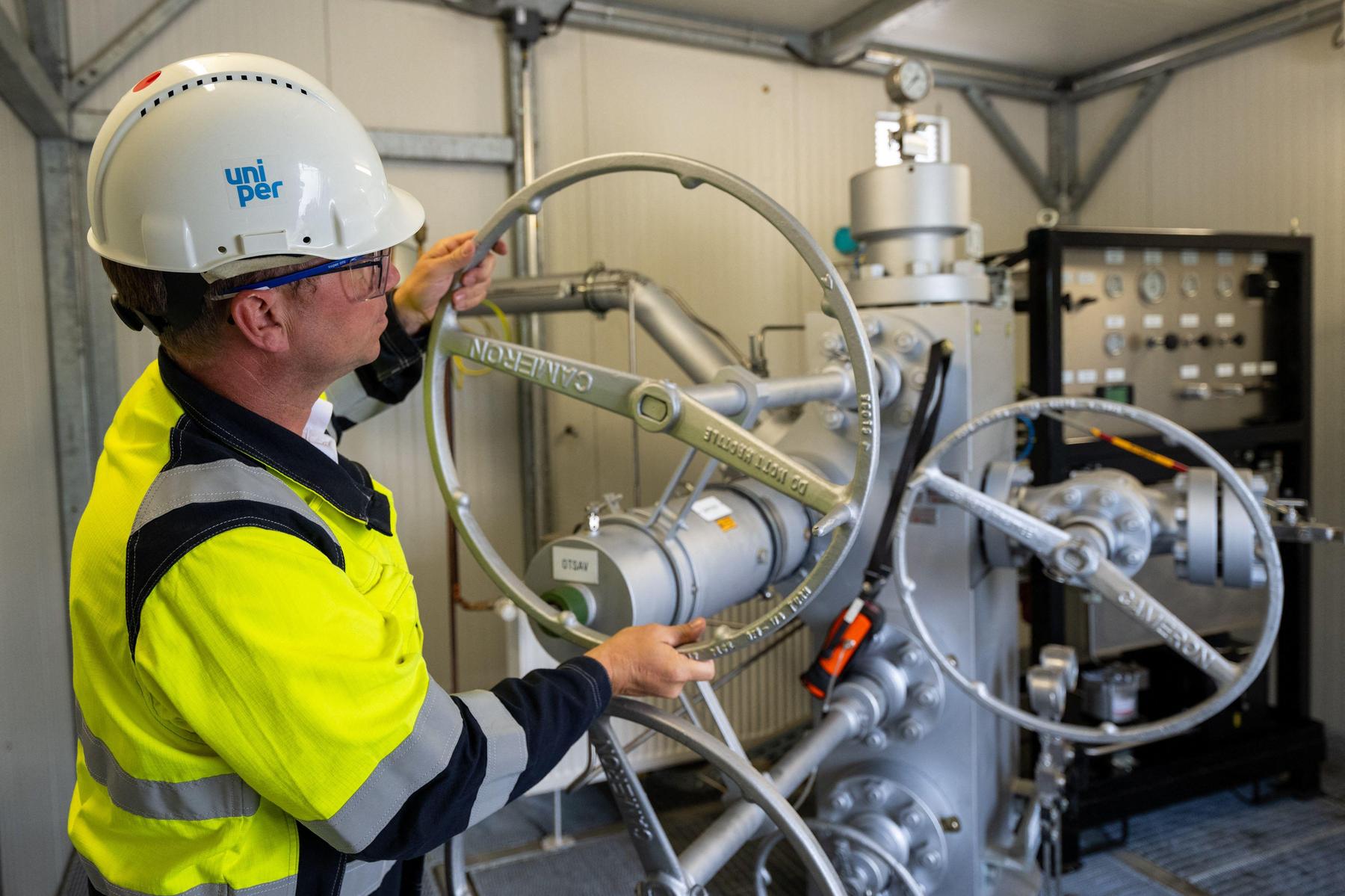 Deutscher Energiekonzern Uniper meldet deutlichen Gewinneinbruch