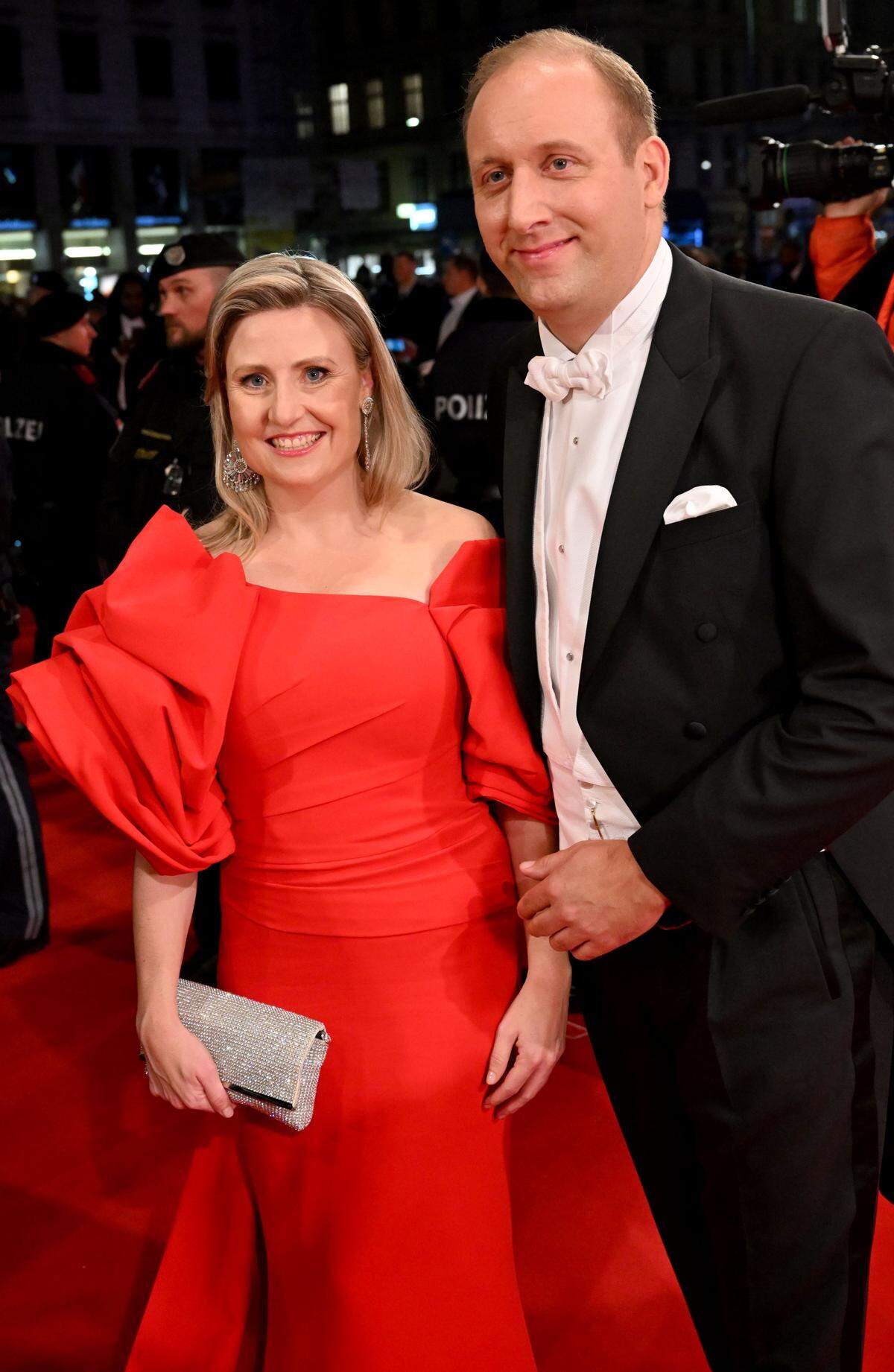Bundesministerin Susanne Raab (ÖVP) mit Ehemann.