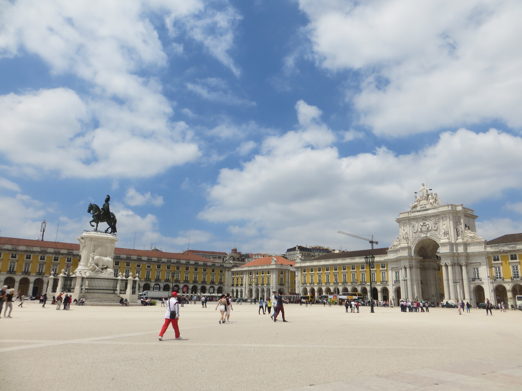 Lisbon: From Maritime Power to Trendy Metropolis, Navigating Hills and History
