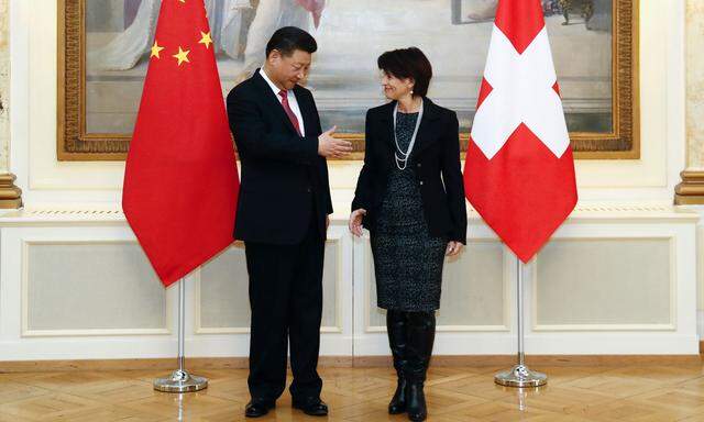 Chinas Staatspräsident Xi Jinping und die Schweizer Bundespräsidentin Doris Leuthard.