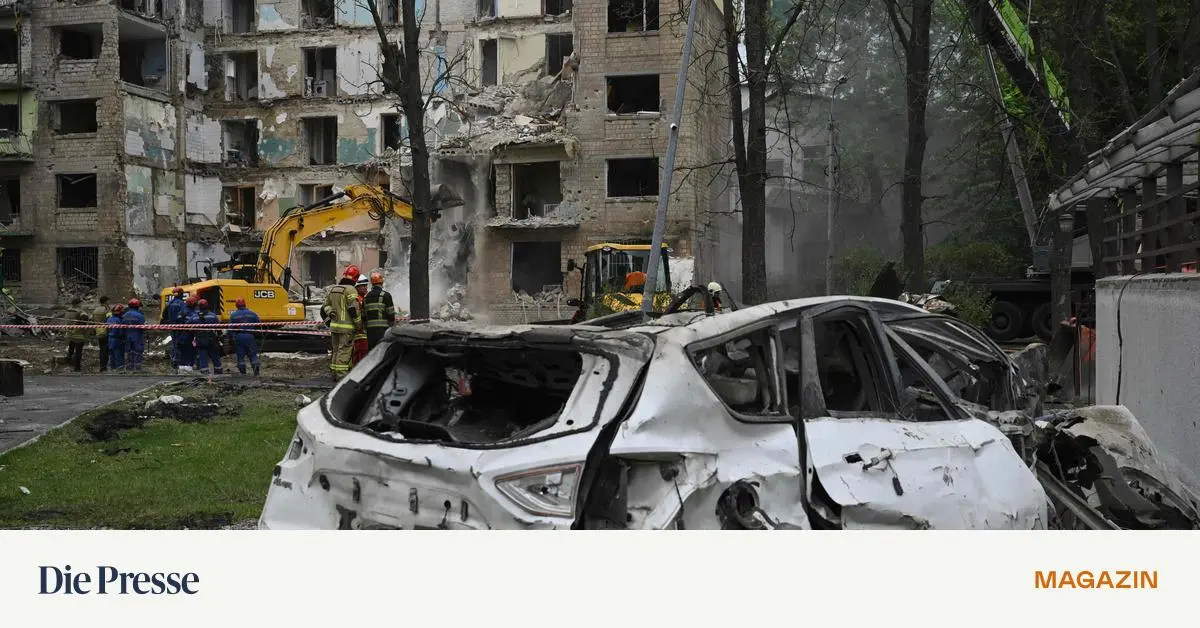 Menschen-in-Kiew-ber-russische-Raketenangriffe-Das-ist-Psychoterror-gegen-Zivilisten-premium-