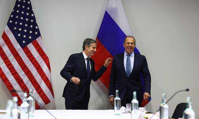 US-Außenminister Blinken (li.) beim Treffen mit Russlands Außenminister Lawrow