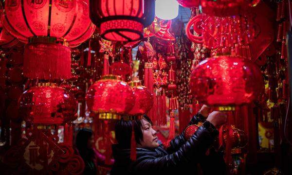 Chinas Wirtschaft schwächelt, doch wächst sie noch immer stärker als die anderer Industrienationen.  