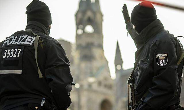 Hat die Berliner Polizei einen Verdächtigen zu hart behandelt?