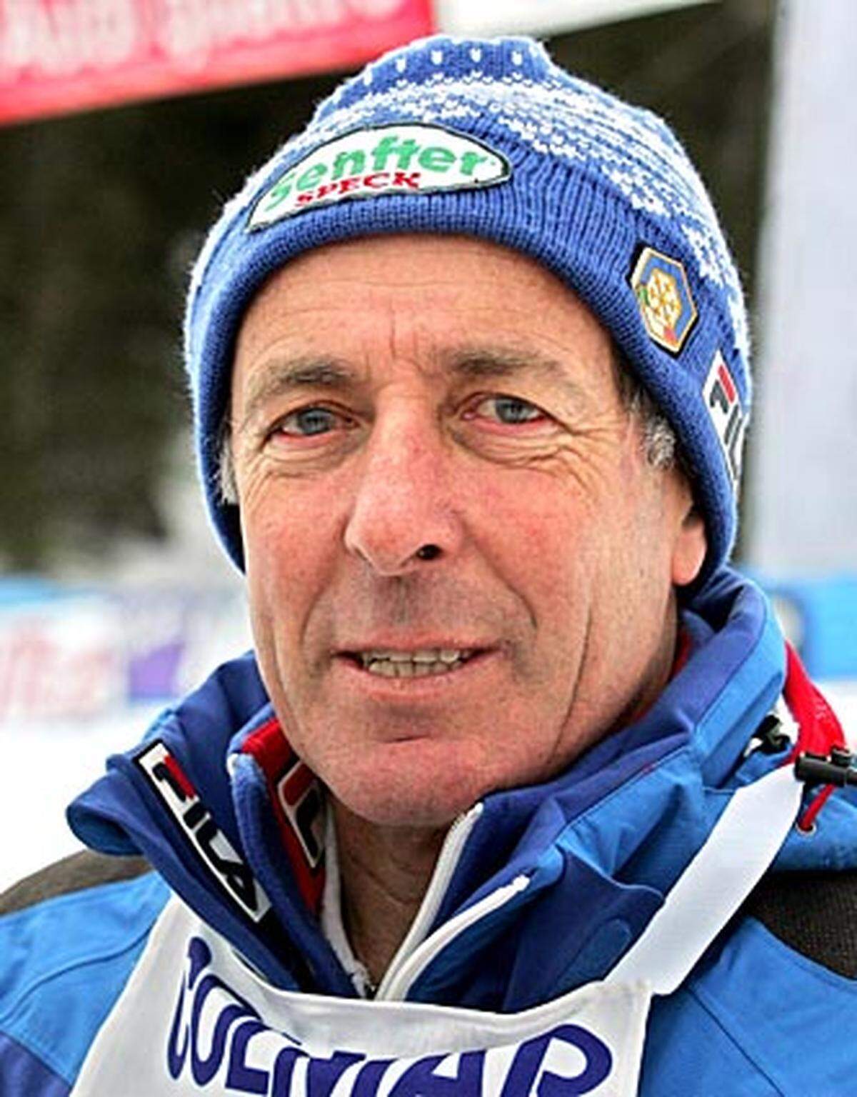 Der Südtiroler holte wie Stenmark fünfmal Gold, dazu aber gleich zweimal Silber. In Sapporo 1972 und St. Moritz 1974 wurde er jeweils Doppelweltmeister und nahm noch je eine Silbermedaille mit.