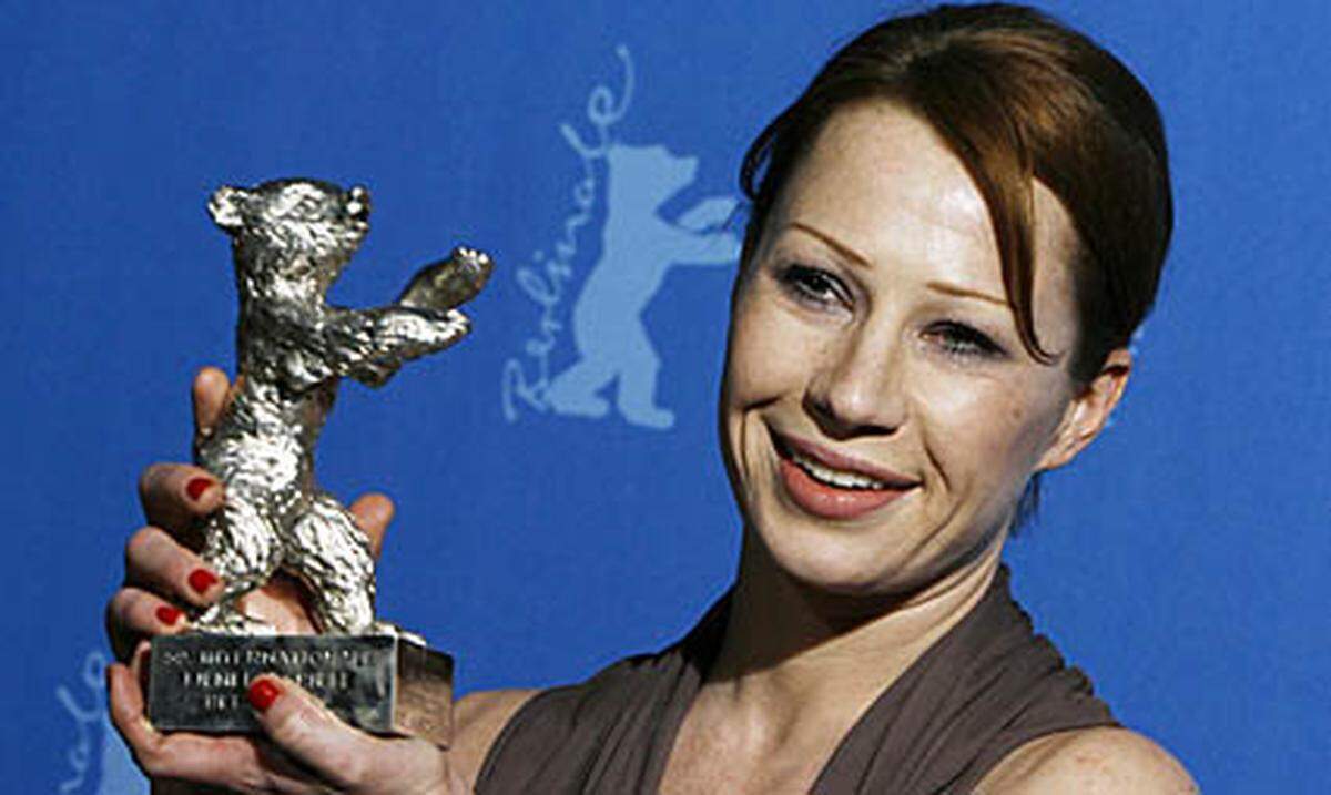 Birgit Minichmayr ist im Moment wohl die erfolgreichste heimische Mimin: Sie wurde als Beste Schauspielerin mit dem Silbernen Bären bei den Internationalen Filmfestspielen Berlin 2009 und dem Nestroy-Preis ausgezeichnet.