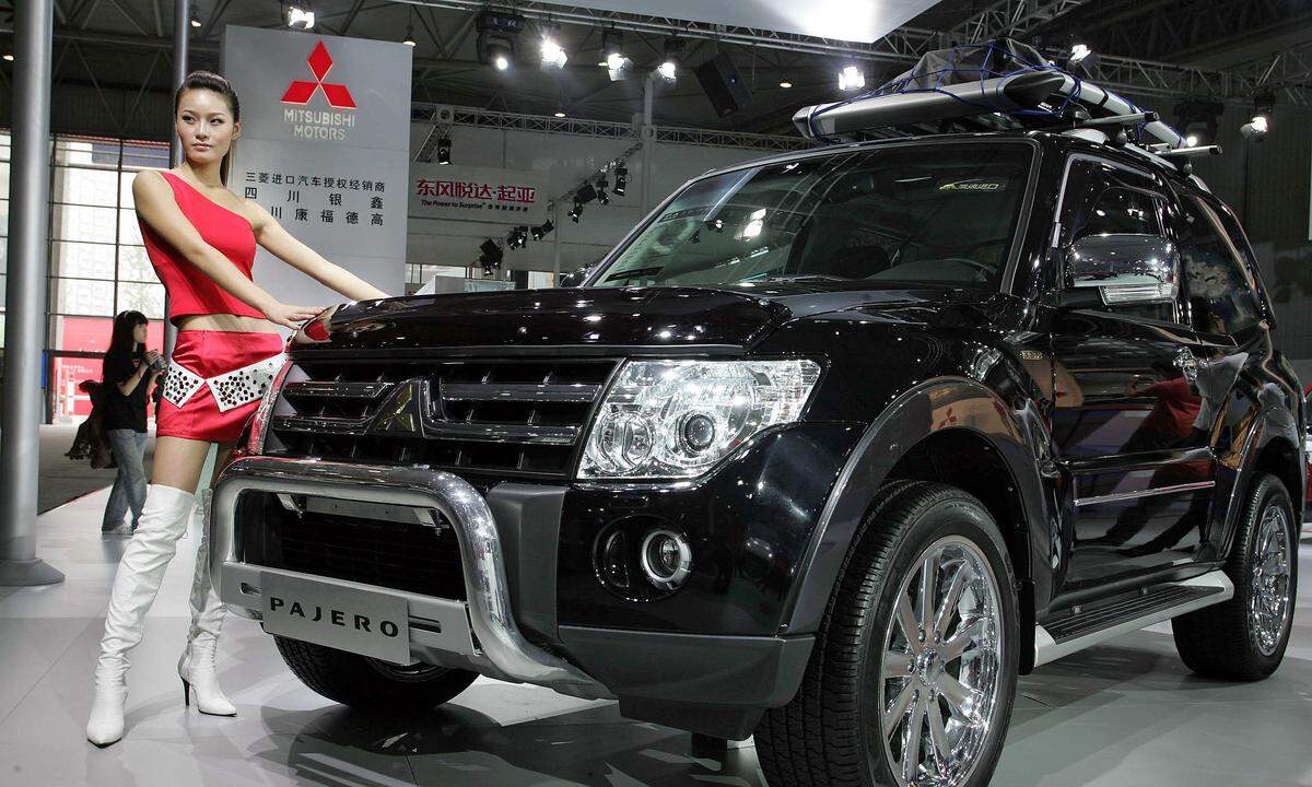 Ein Hoppala passierte auch Mitsubishi als es ein Modell Pajero taufte. Im südamerikanischen Raum rund um Chile und Argentinien bedeutet das "Wichser". Die vulgärsprachliche Bedeutung - "el pajero" - steht sogar in vielen Wörterbüchern. Namensgeber sollte eigentlich eine südamerikanische Raubkatze - zoologische Bezeichnung "felis pajero" sein.