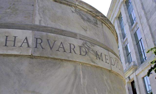  Harvard Medical School