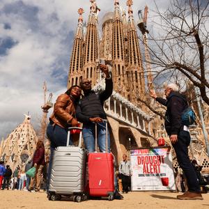 Die Sagrada Familia ist das berühmteste Wahrzeichen Barcelonas. 