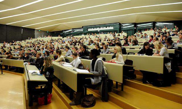 Studieneingangsphase Lebenslange Sperre faellt