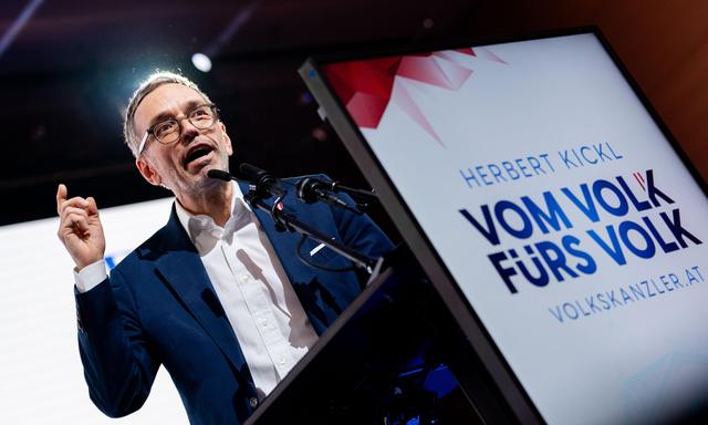 FPÖ-Chef Herbert Kickl kritisiert die Journalisten Gernot Bauer und Robert Treichler scharf. 