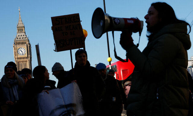 NHS nurses and other medical workers strike over pay, in London