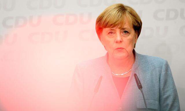 Die CDU-Kanzlerin will mit der SPD trotz deren Koalitionsabsage das Gespräch suchen.  