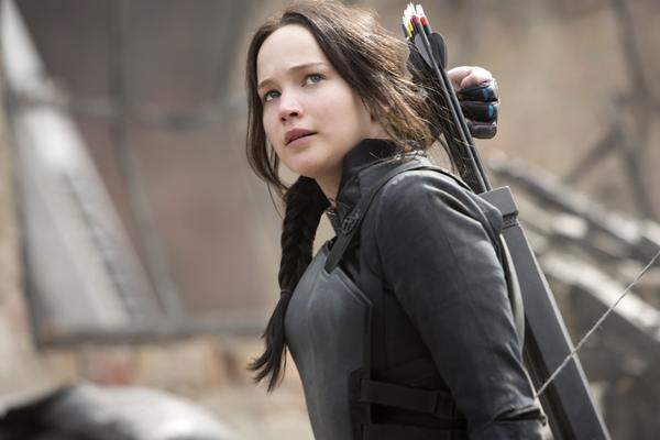 Die Verfilmung des letzten Teils der Romantrilogie ("Mockingjay") wird - wie wir es von "Harry Potter" oder "Twilight" kennen - gesplittet und in zwei Teilen anlaufen. DiePresse.com hat "Mockingjay - Teil 1" unter die Lupe genommen: