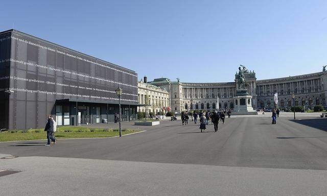 Archivbild: Parlament-Ausweichquartier auf dem Heldenplatz